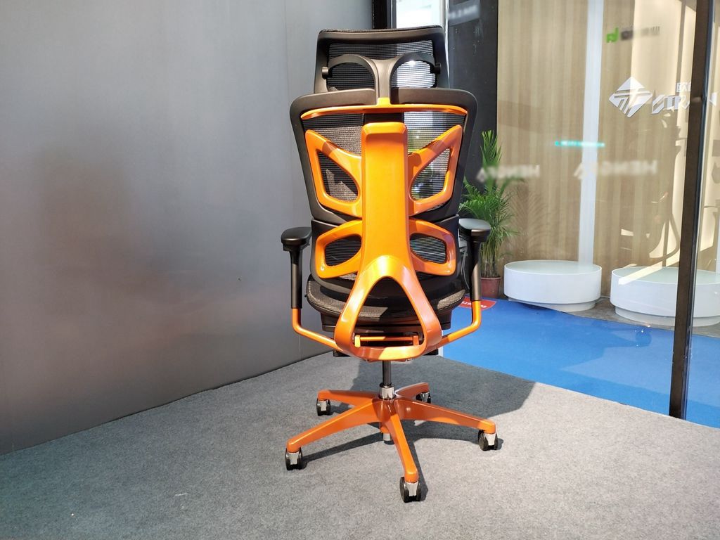 What's the Advantage of Dynamic Lumbar Support in Ergonomic Chairs?cid=5