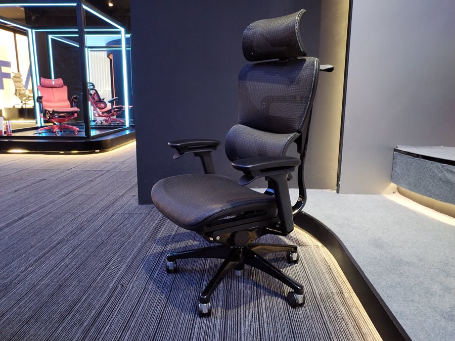 Sitting High: Discover the Benefits of Ergonomic High Back Office Chair