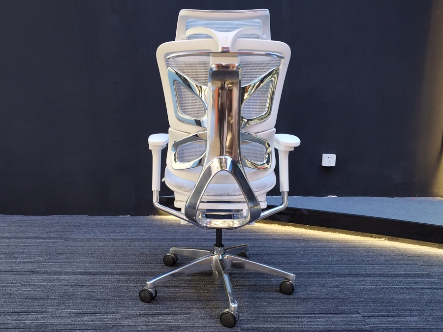 Why does your lower back pain keep recurring? Because you haven't chosen the right office chair.