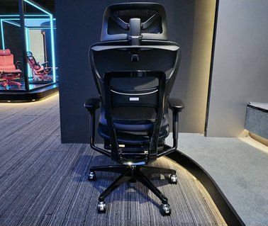 How to sit most comfortably on an ergonomic chair?