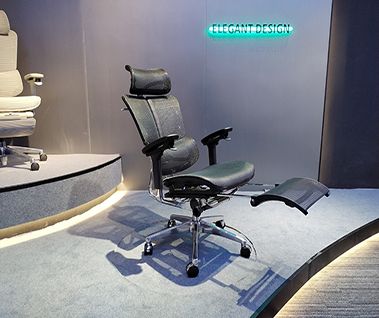 What Is The Difference Between The Padded Seat And Mesh Seat Of An Ergonomic Chair?